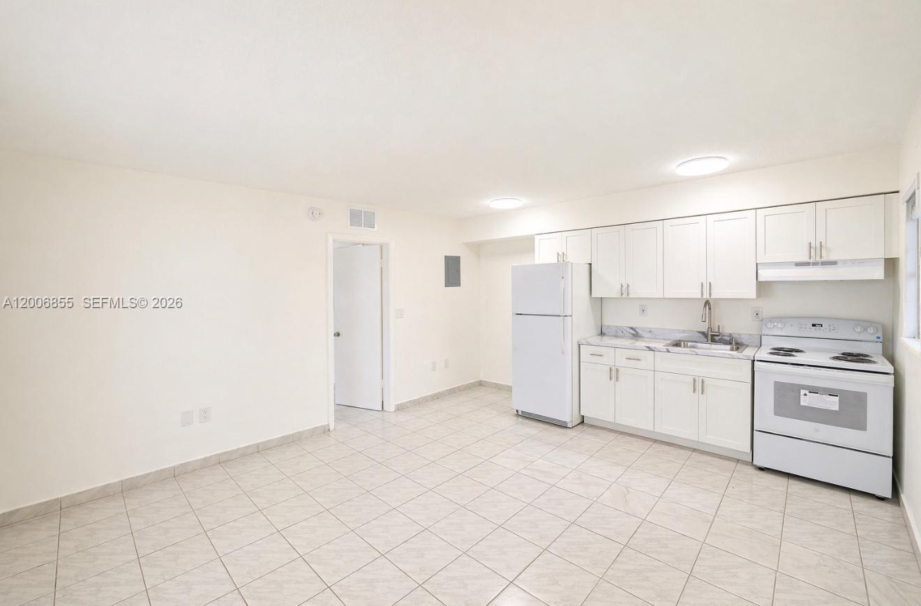 7155 W 14th Ct # 16, Hialeah FL 33014 photo 3