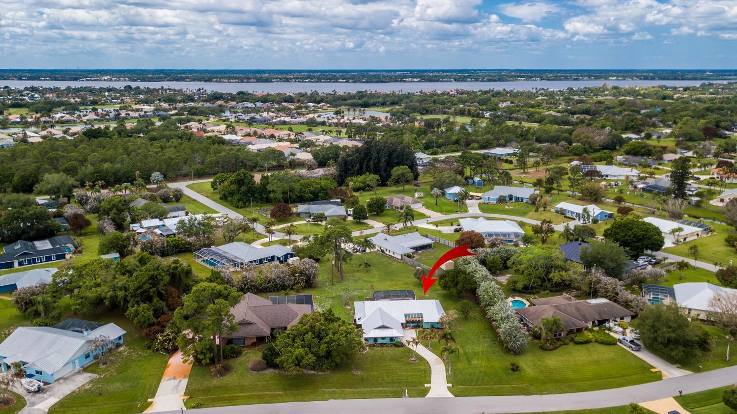 2142 SE Bryson Avenue, Port St. Lucie FL 34952 photo 3