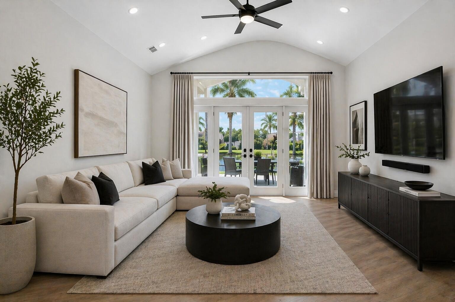 7528 Tarpon Cove Circle, Lake Worth FL 33467 photo 4