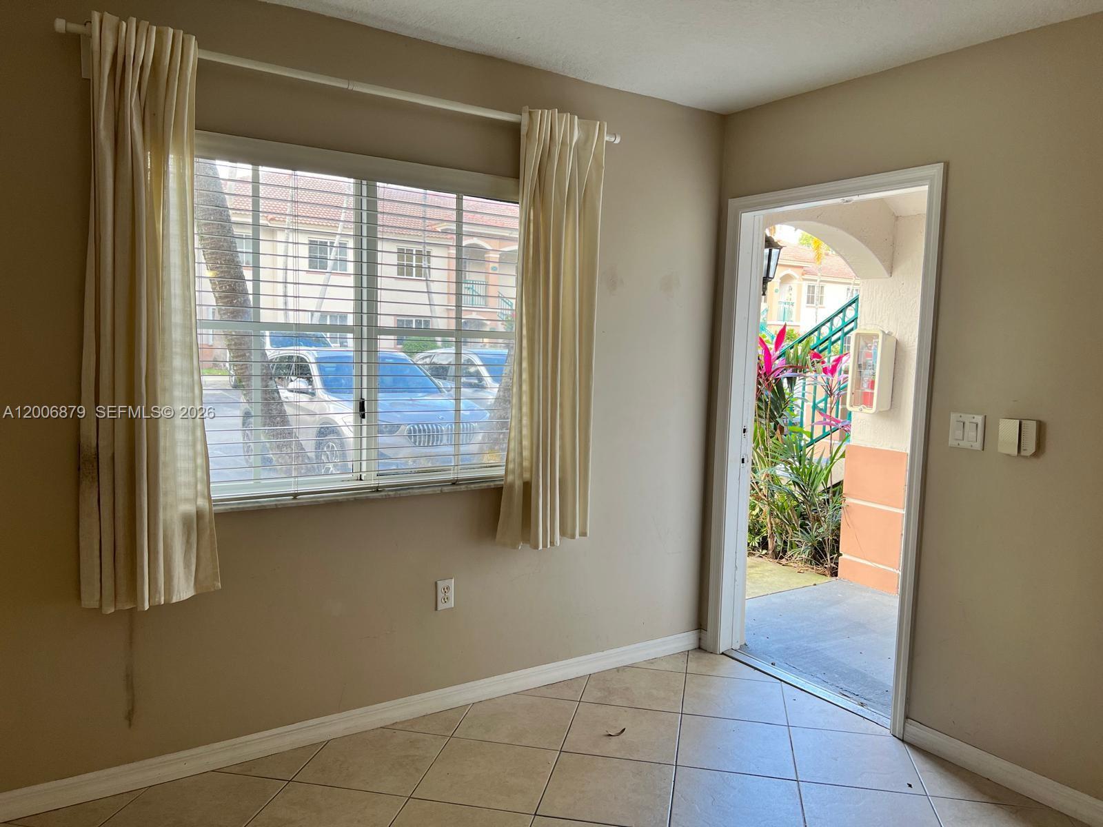 1250 SE 31st Ct # 33, Homestead FL 33035 photo 2