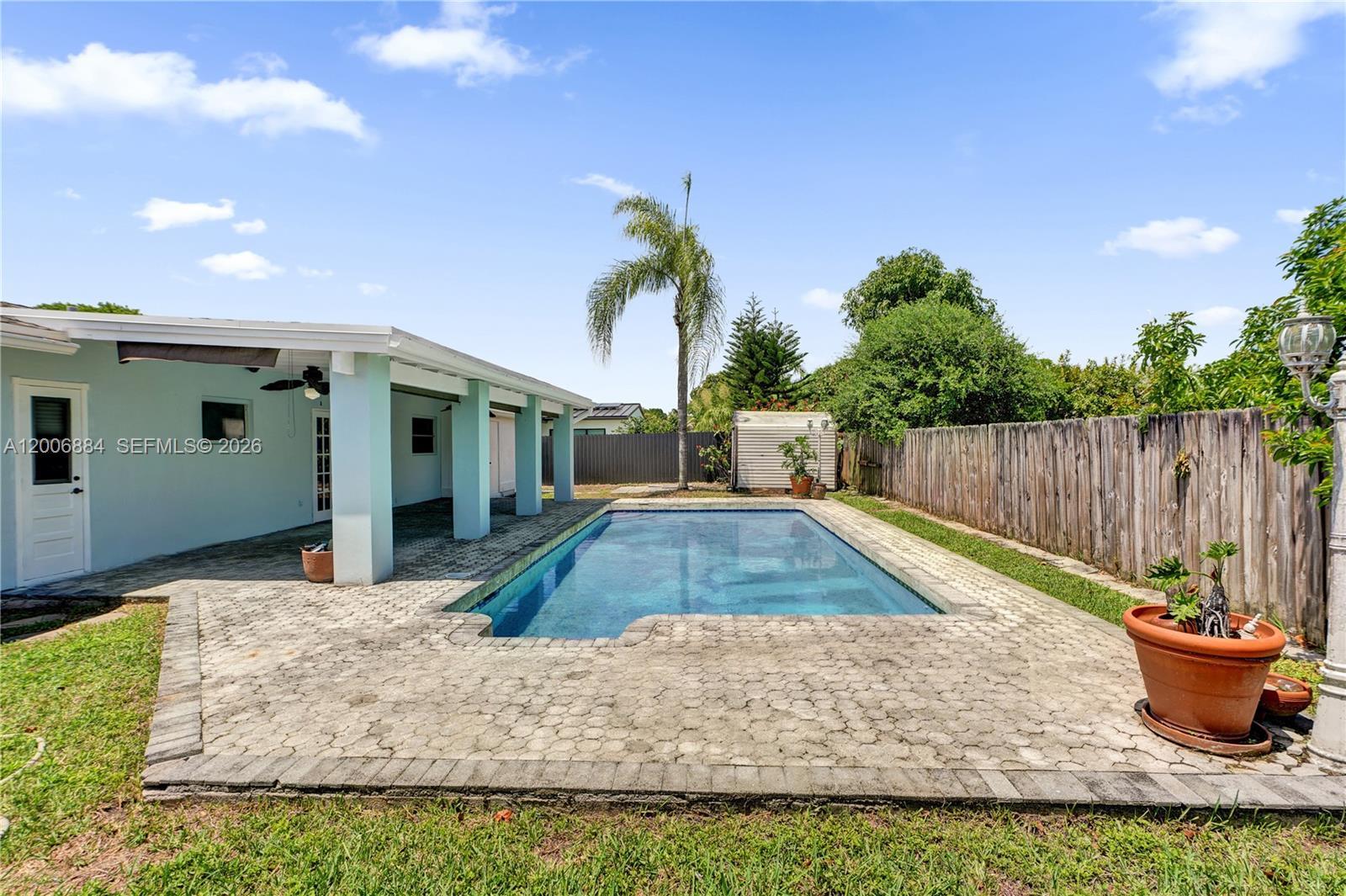 10511 SW 124th Ave, Miami FL 33186 photo 2
