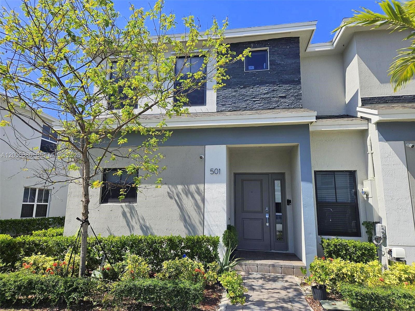 501 NE 1st Dr, Florida City FL 33034