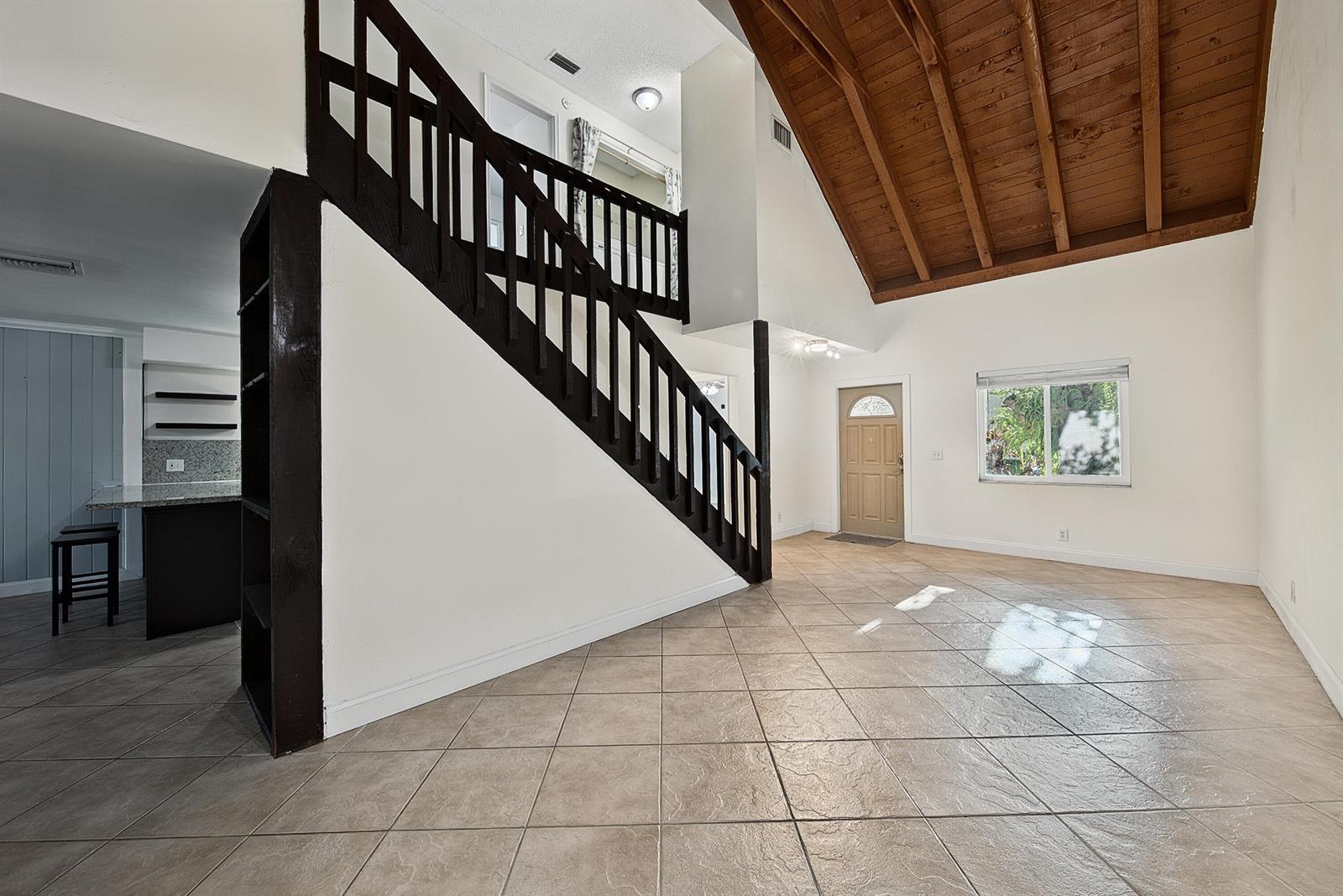 191 NE 6th Court, Dania Beach FL 33004 photo 4