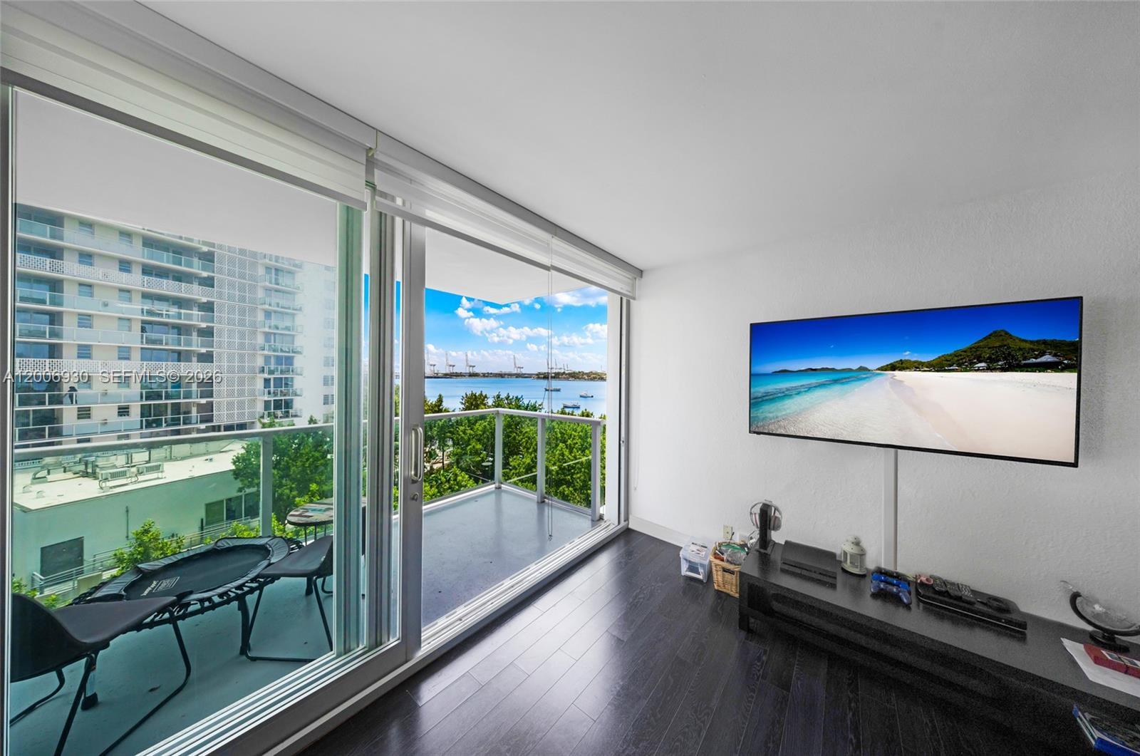 1000 West Ave # 426, Miami Beach FL 33139 photo 3