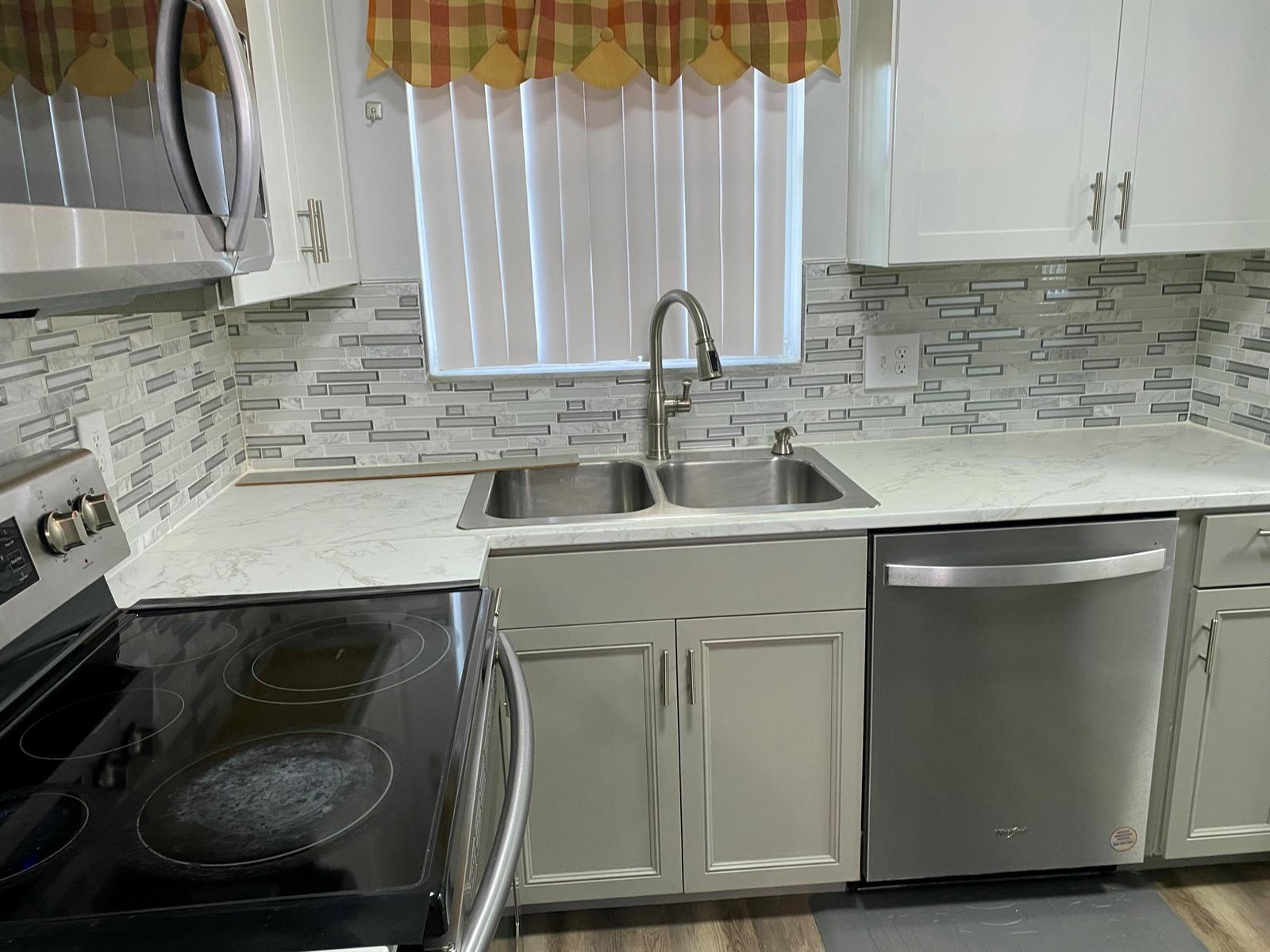 6890 Royal Palm Boulevard # 209h, Margate FL 33063 photo 4