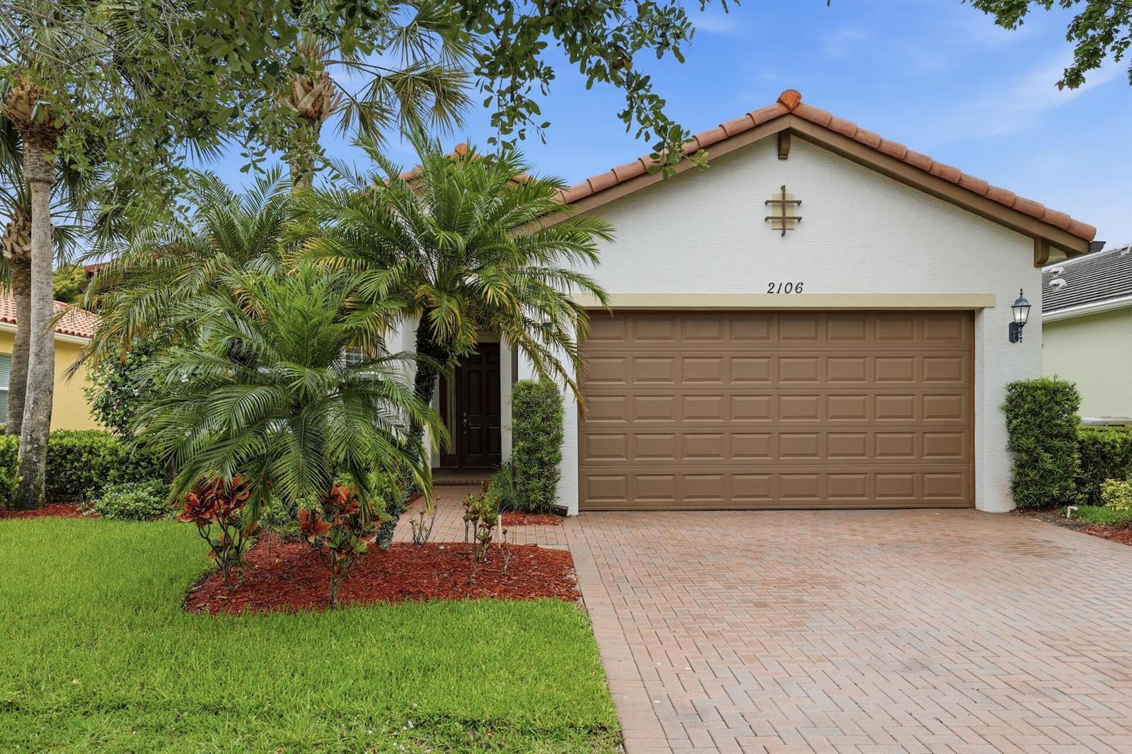 2106 Belcara Court, West Palm Beach FL 33411 photo 3