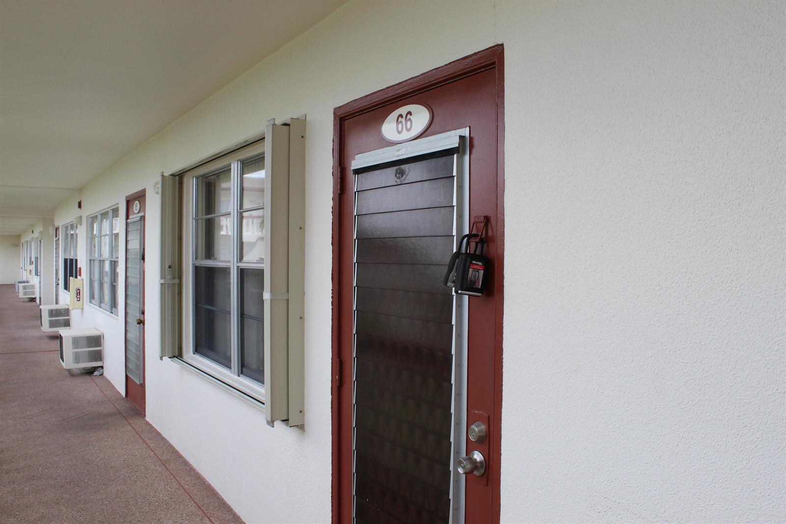 66 Brighton, Boca Raton FL 33434 photo 2