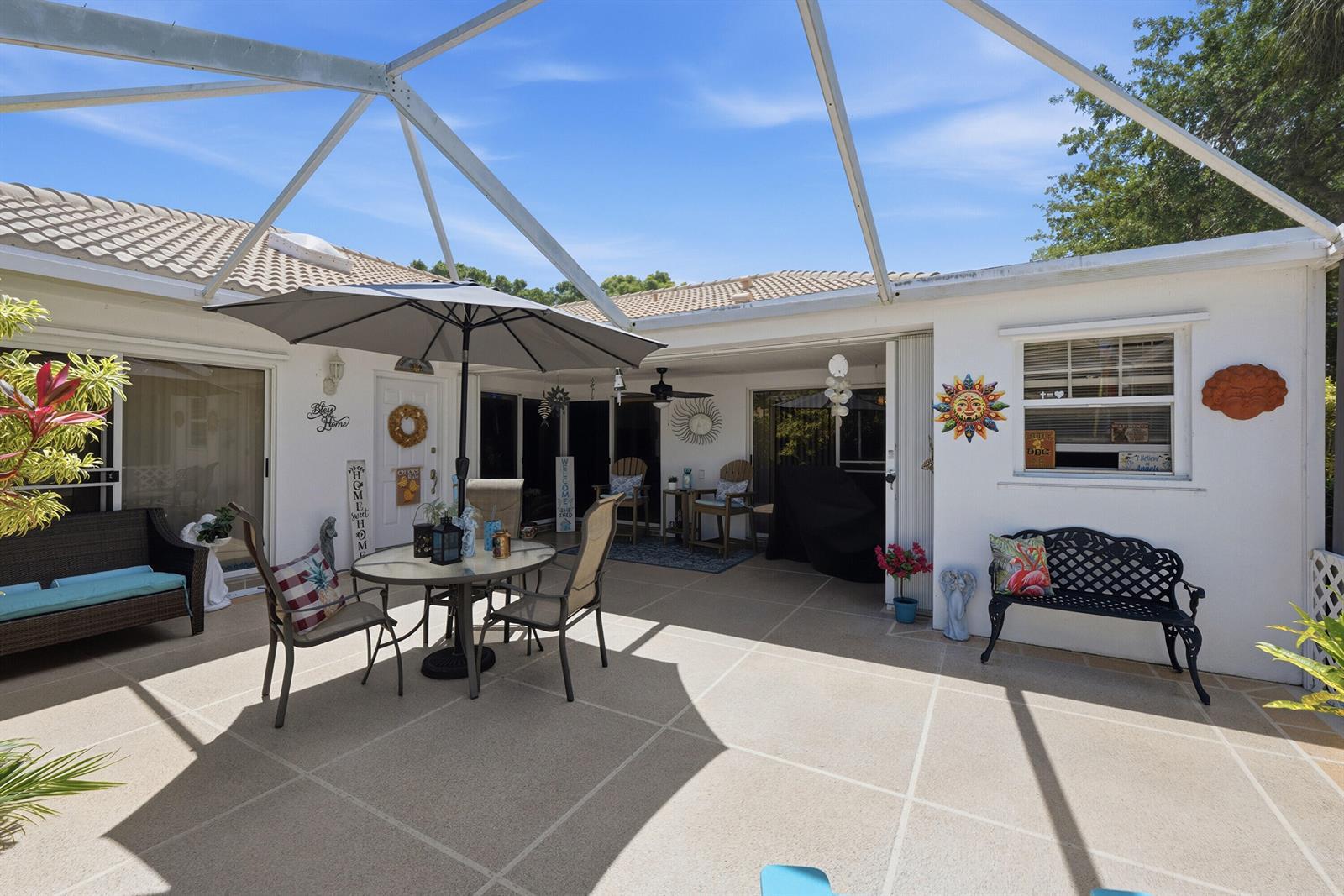 2101 Pin Oak Court, Palm Beach Gardens FL 33410 photo 3
