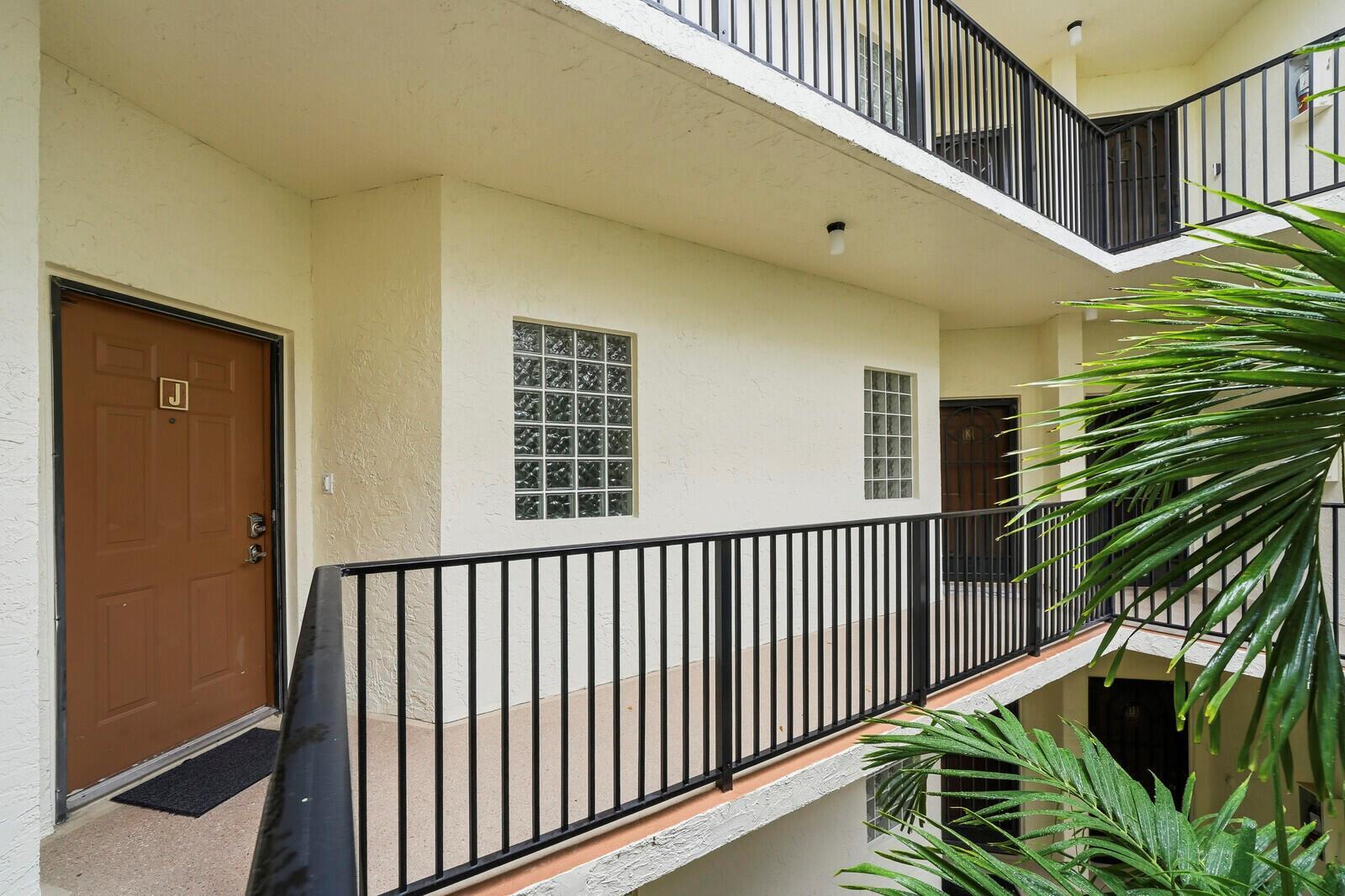 5155 Europa Drive # J, Boynton Beach FL 33437