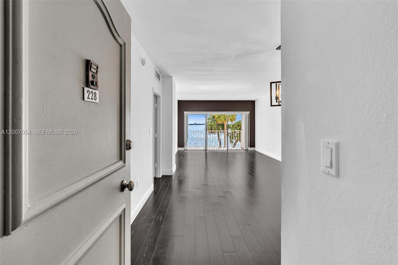 500 Bayview Dr # 228, Sunny Isles Beach FL 33160 photo 4
