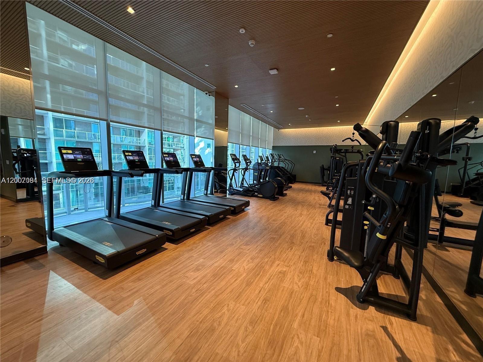 77 SE 5th Street # 1014, Miami FL 33131 photo 3