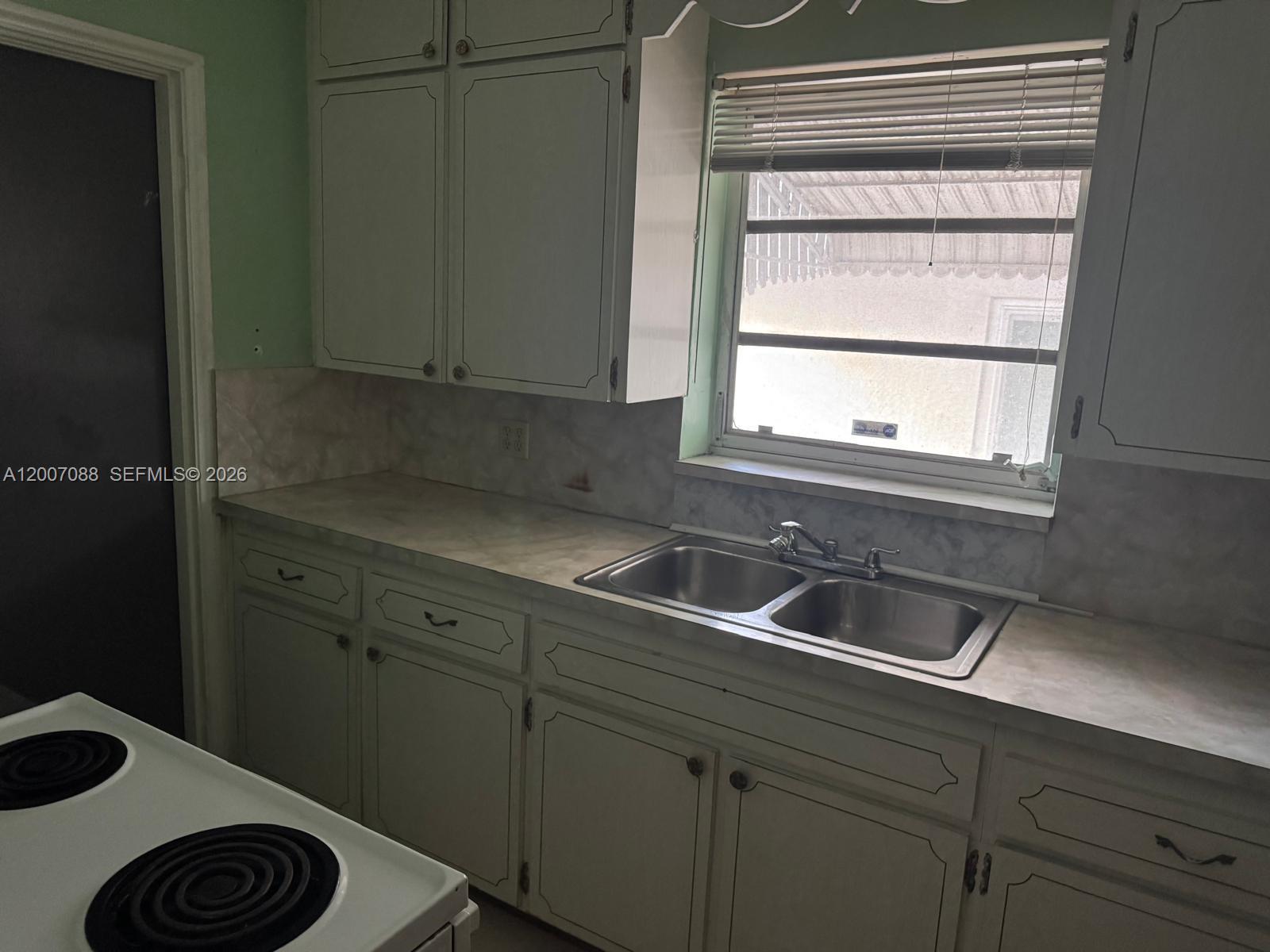1812 Fillmore St, Hollywood FL 33020 photo 4
