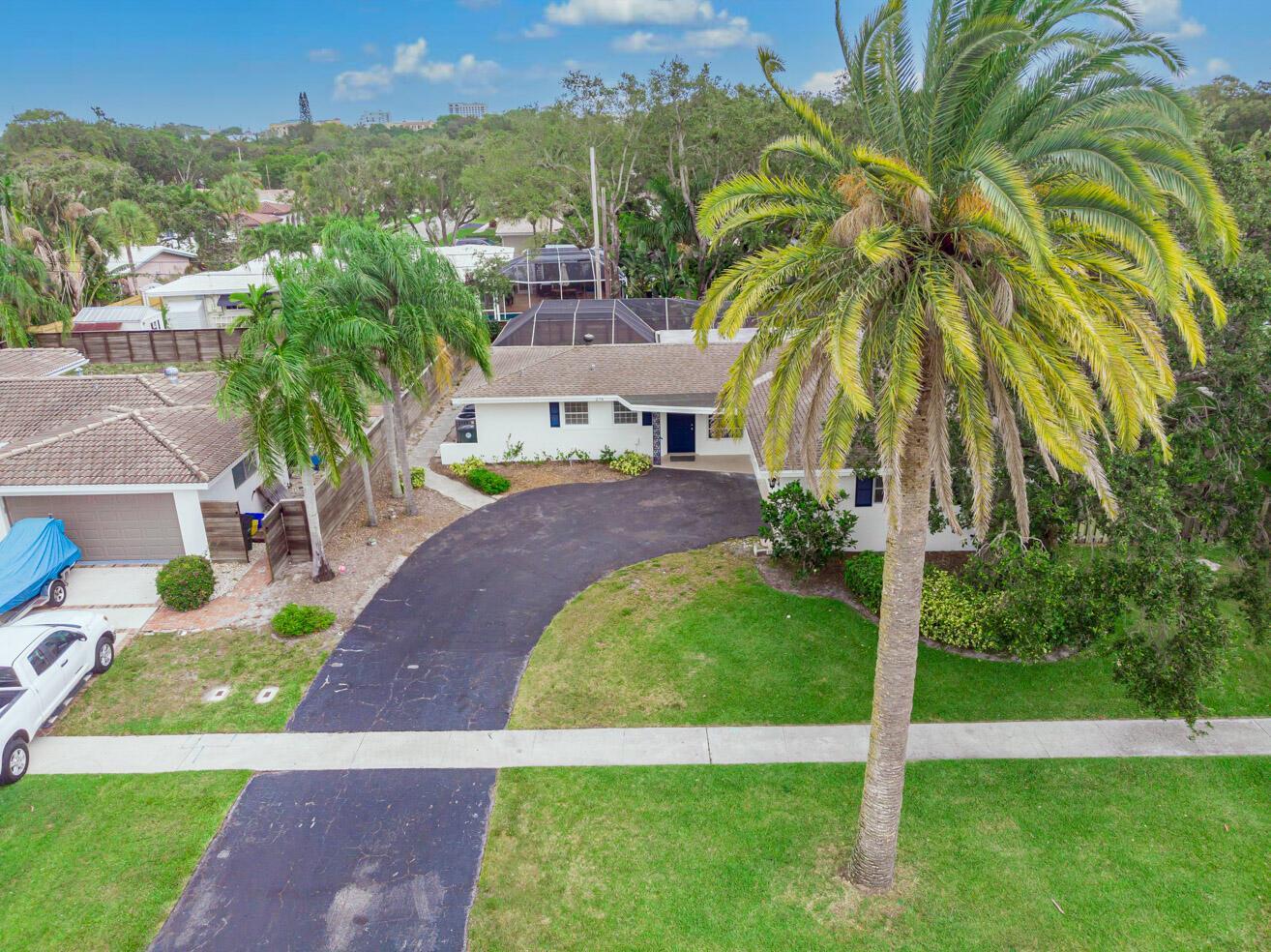 276 SW 7th Avenue, Boca Raton FL 33486 photo 2