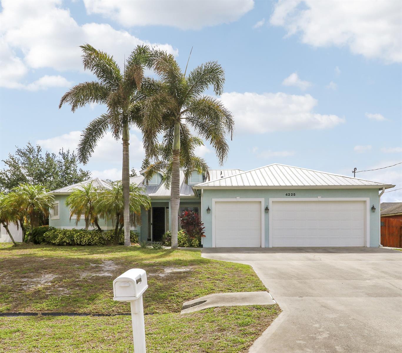 4225 SW Ragen Street, Port St. Lucie FL 34953