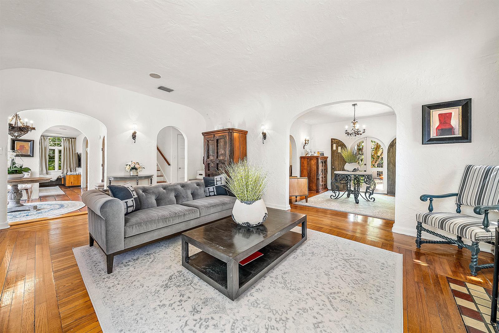 255 Cordova Road, West Palm Beach FL 33401 photo 4