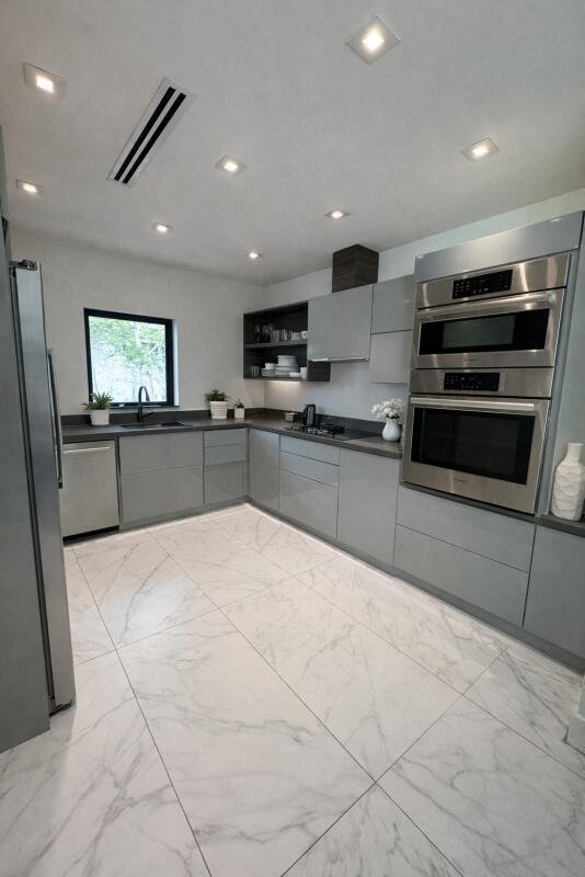 621 NE 56th Street, Miami FL 33137 photo 3
