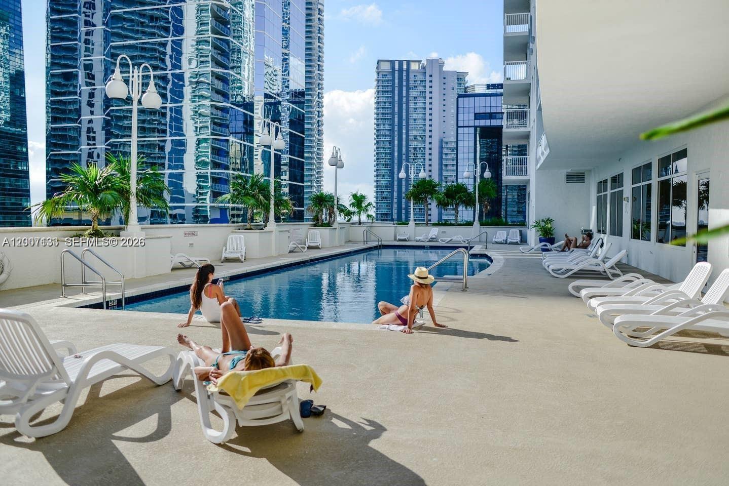 1200 Brickell Bay Dr # 1907, Miami FL 33131 photo 3