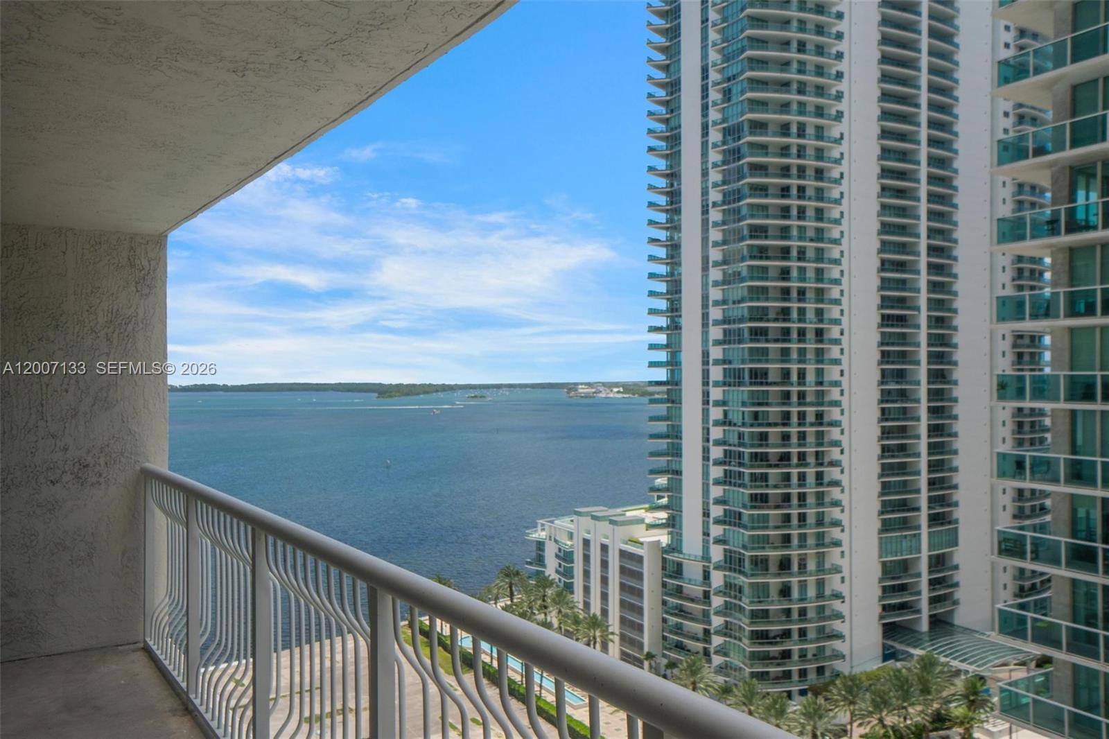 1200 Brickell Bay Dr # 1907, Miami FL 33131 photo 4