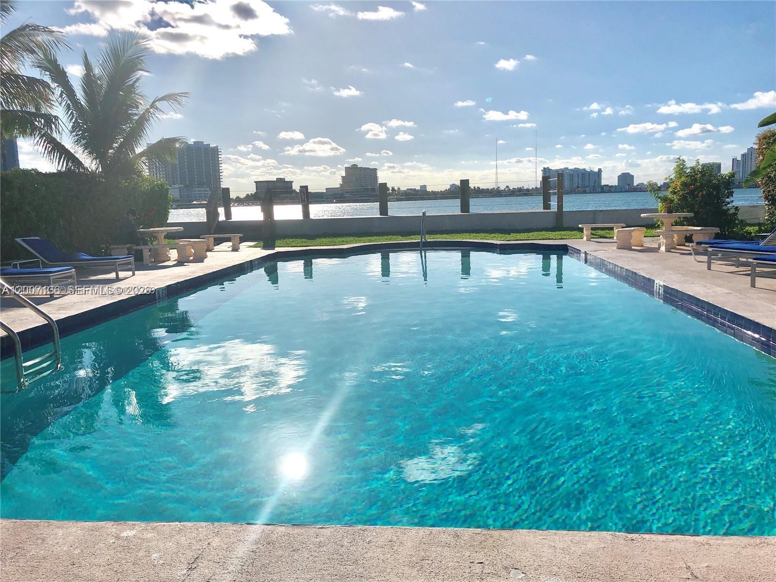 2250 Bay Dr # 8, Miami Beach FL 33141 photo 3
