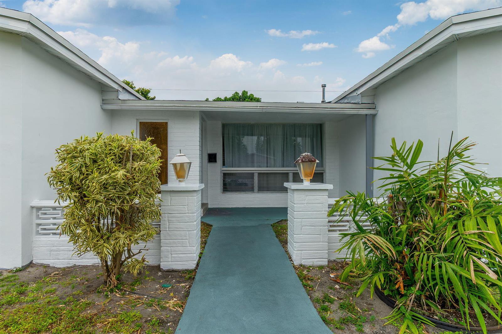 7230 Dilido Boulevard, Miramar FL 33023 photo 4
