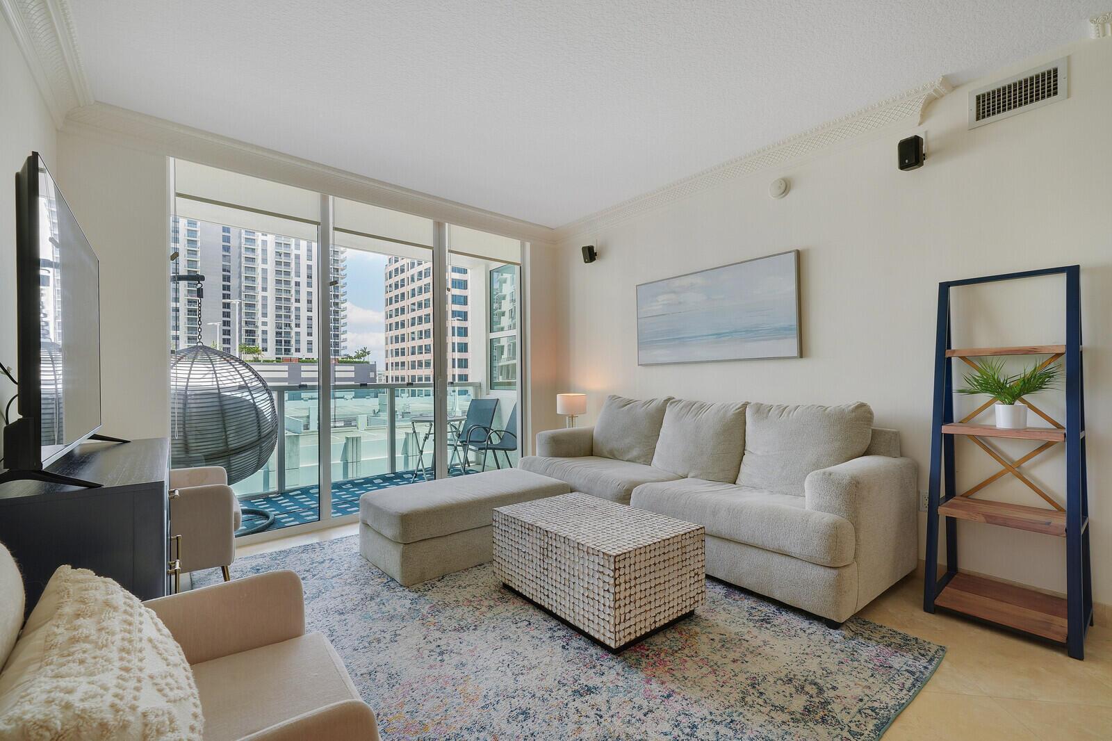 350 SE 2nd Street # 860, Fort Lauderdale FL 33301 photo 2