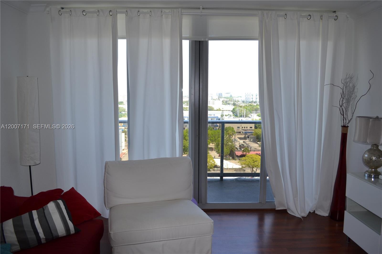 401 69th St # 1013, Miami Beach FL 33141 photo 4