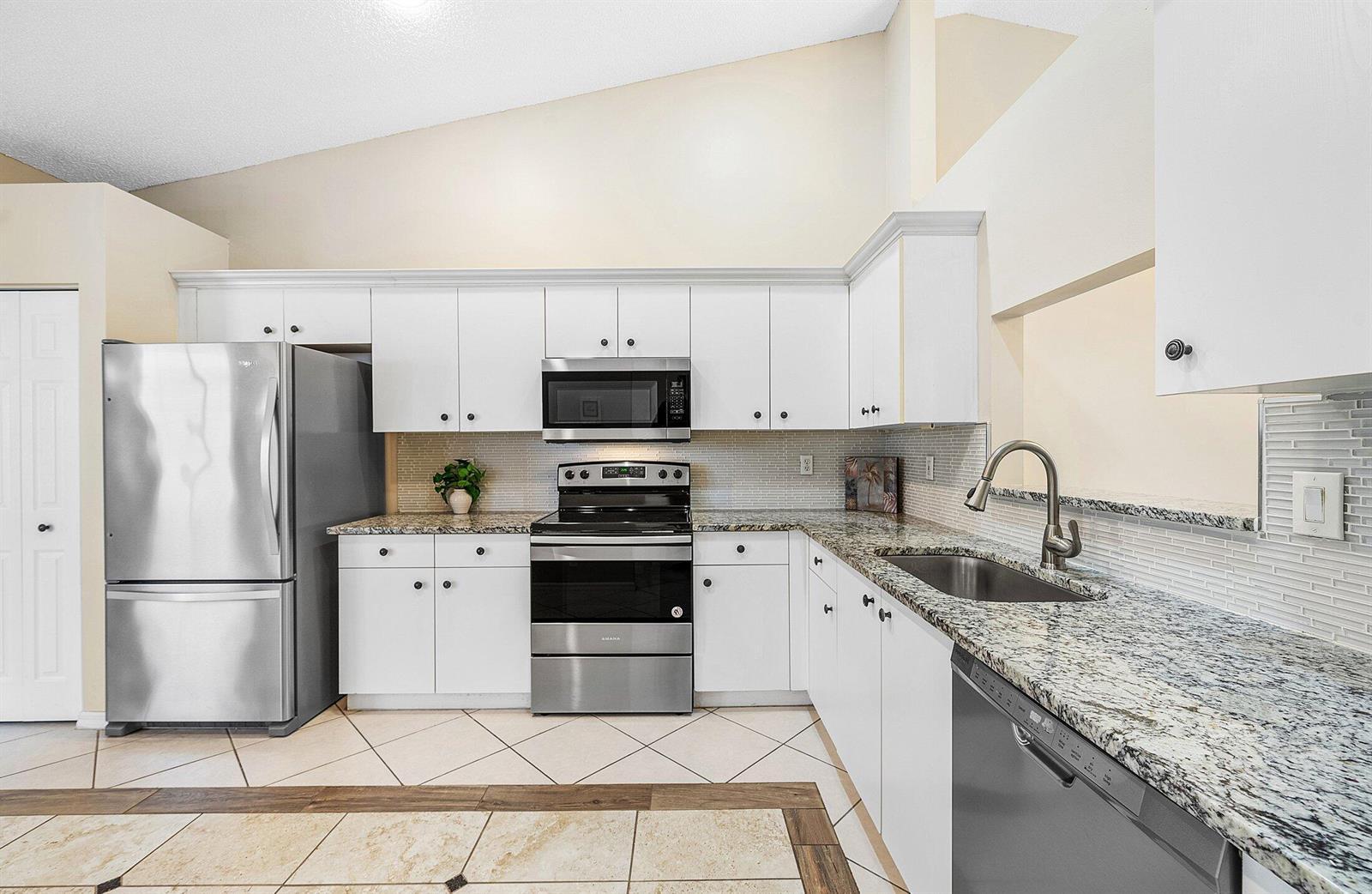 6060 Petunia Road, Delray Beach FL 33484 photo 5