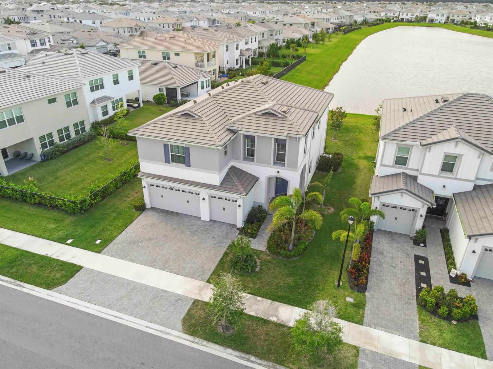 5236 Liberty Lane, Westlake FL 33470 photo 3