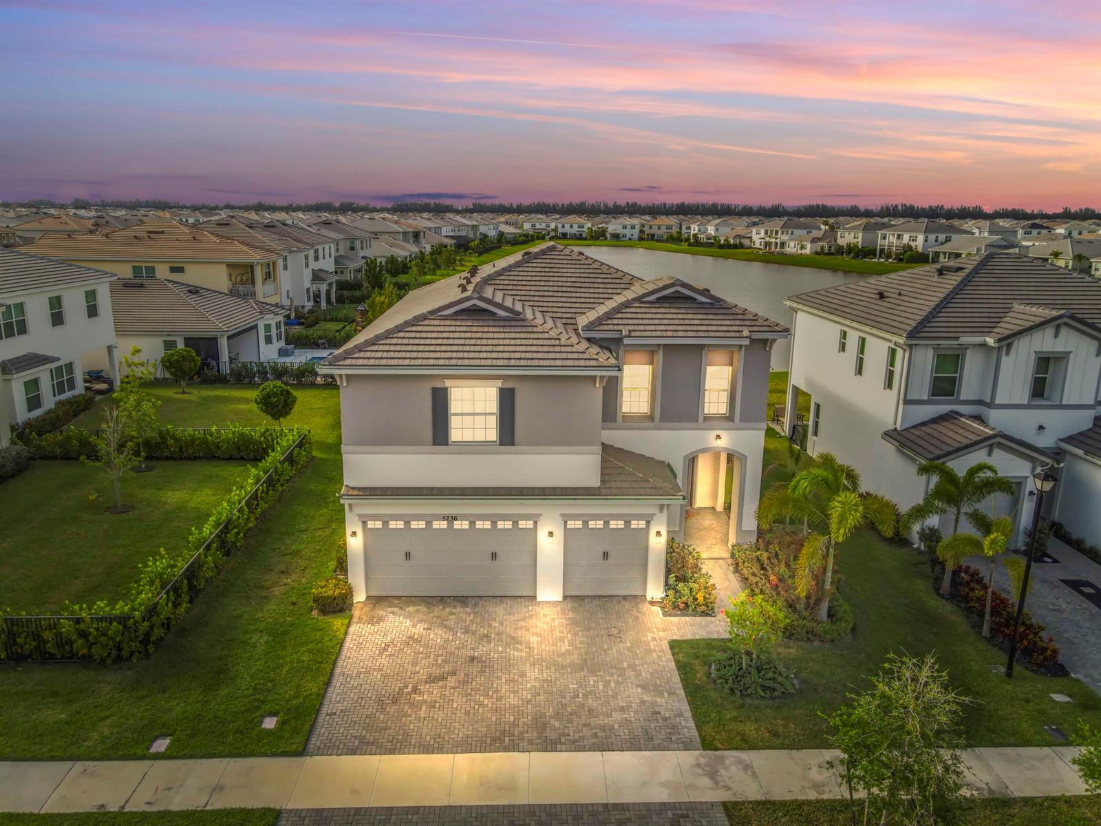 5236 Liberty Lane, Westlake FL 33470 photo 4