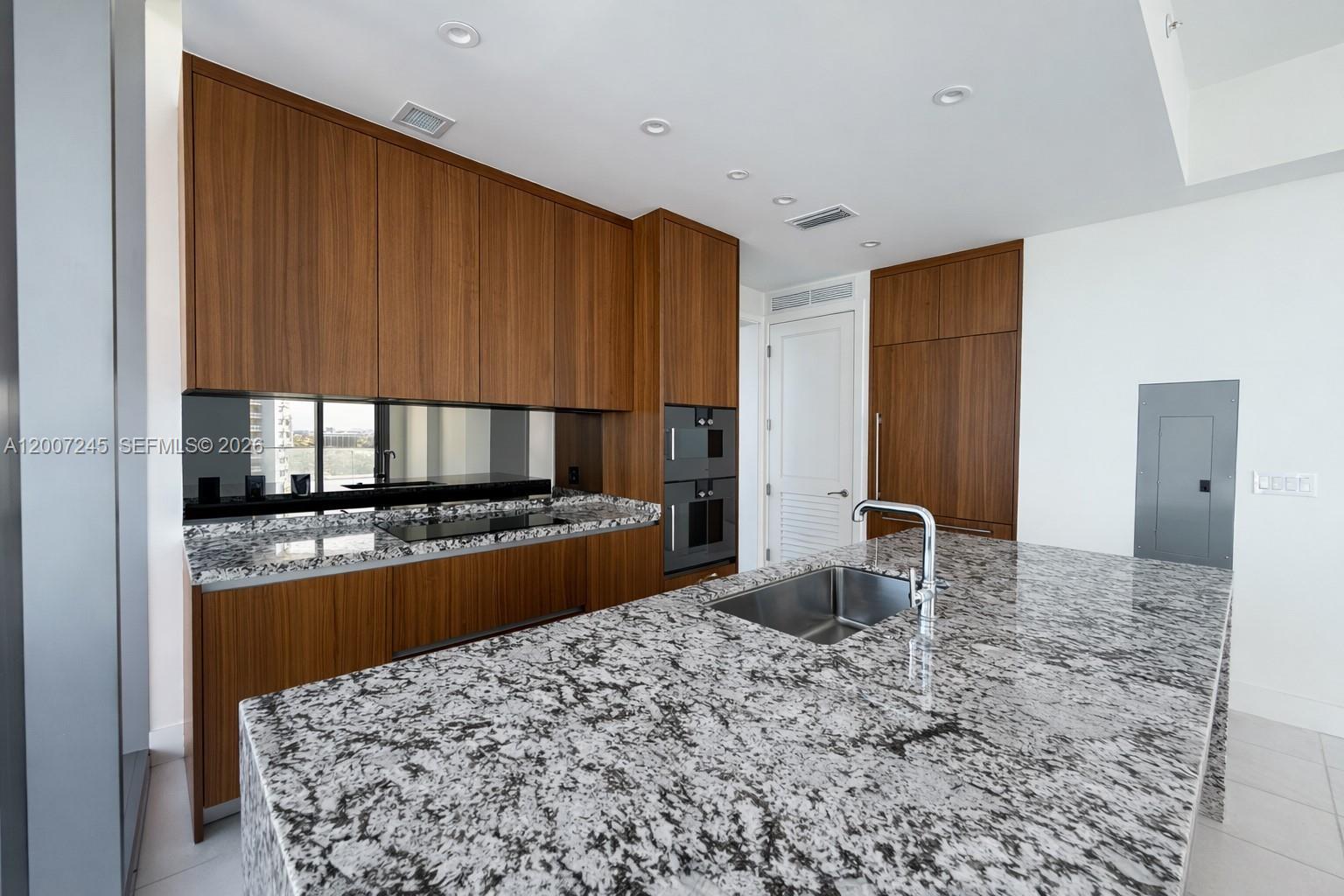 175 SE 25th Rd # 1204, Miami FL 33129 photo 4