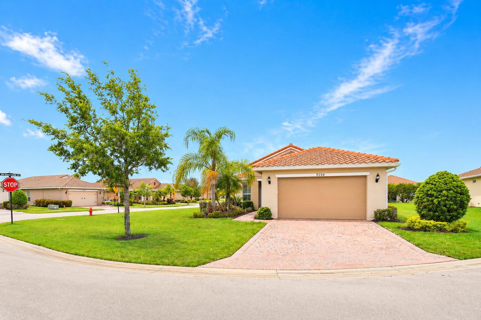 10250 SW Silverberry Court, Port St. Lucie FL 34987