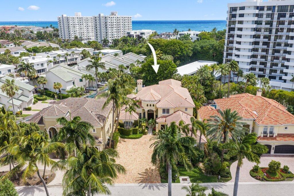 1019 Grand Court, Highland Beach FL 33487