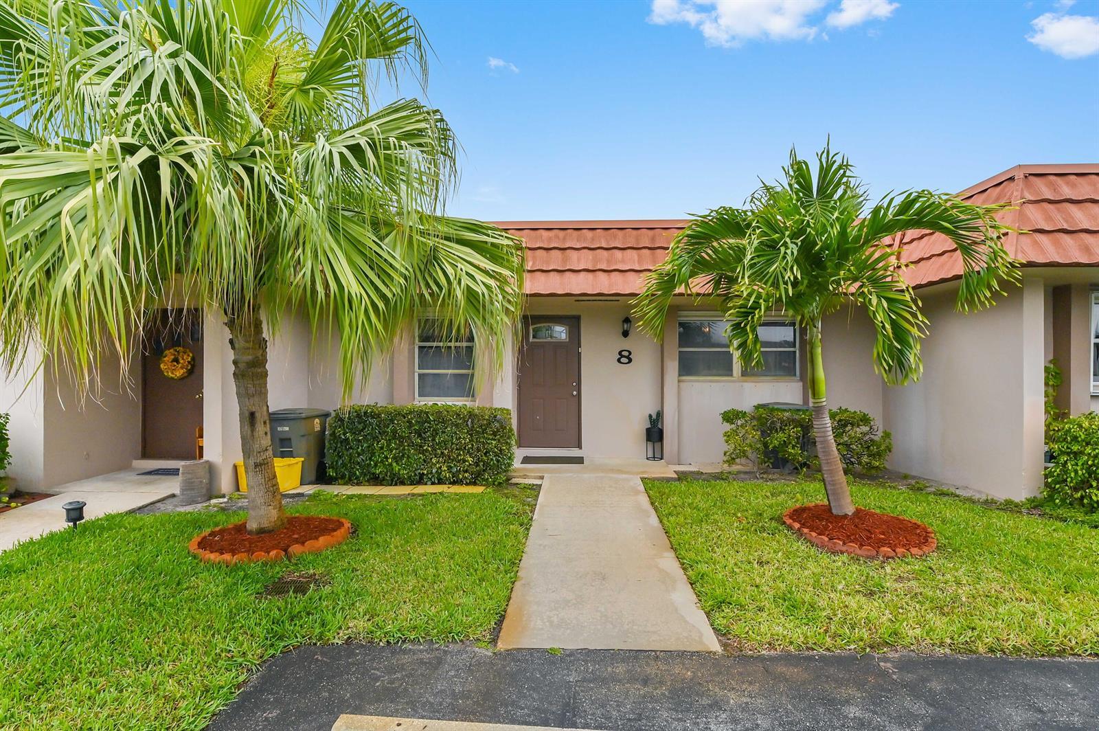 5725 Fernley Drive E # 8, West Palm Beach FL 33415
