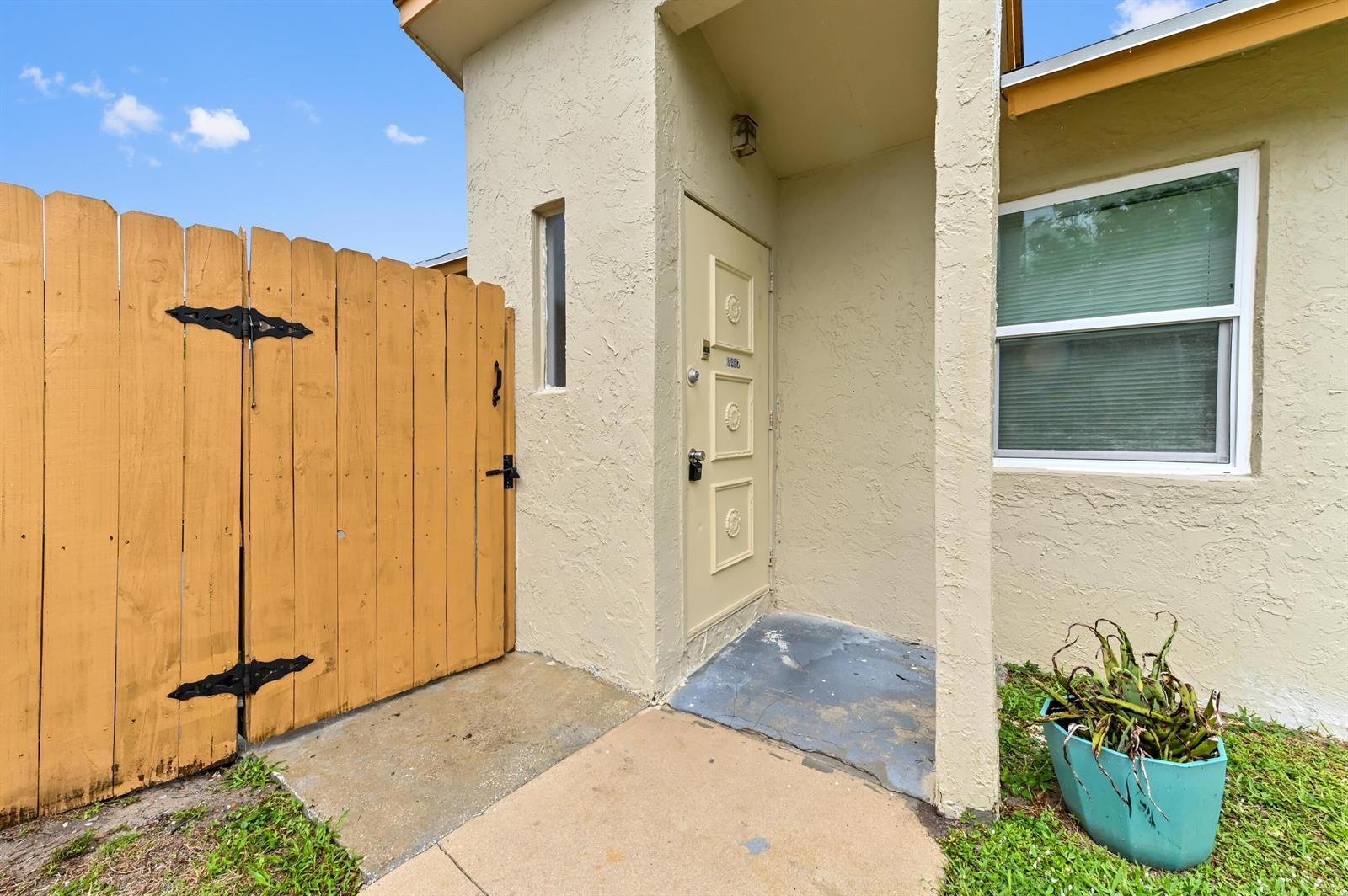 12467 Westhampton Circle, Wellington FL 33414 photo 3