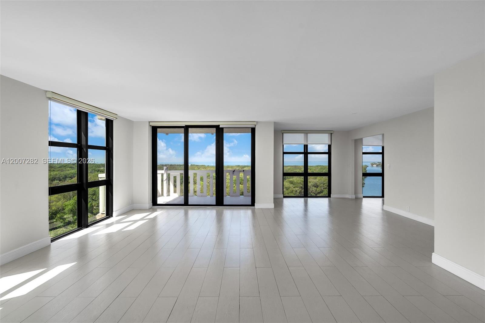 Key Biscayne, FL 33149 photo 4