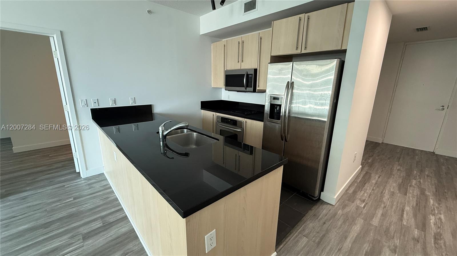 79 SW 12th St, Miami FL 33130
