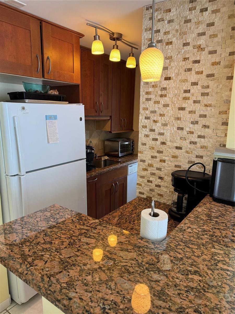 111 Briny Avenue # 11, Pompano Beach FL 33062 photo 2