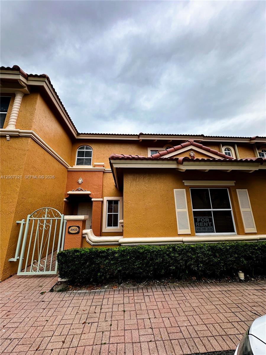 Miami Lakes, FL 33016 photo 2