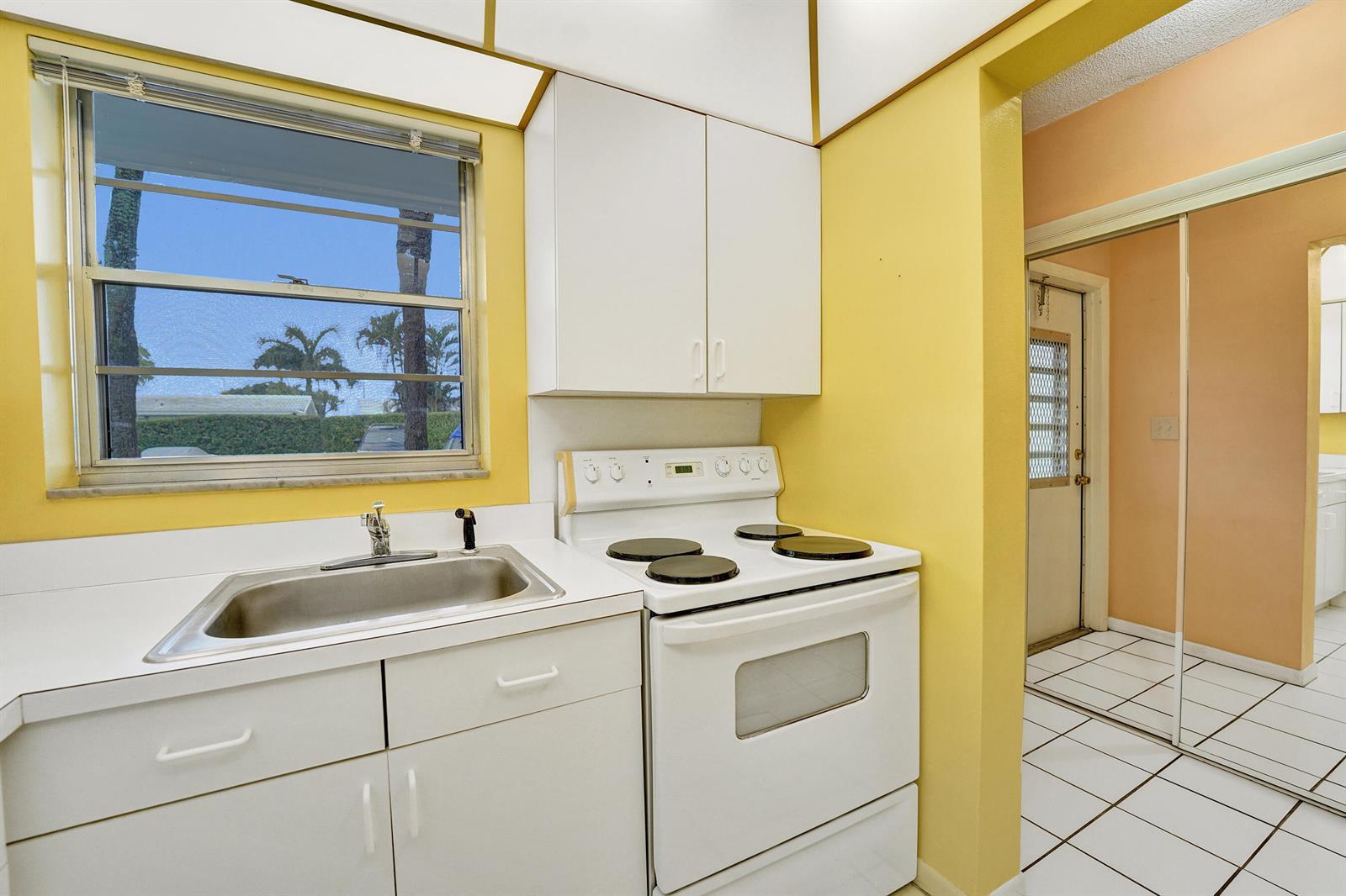 2551 W Golf Boulevard # 108, Pompano Beach FL 33064 photo 5