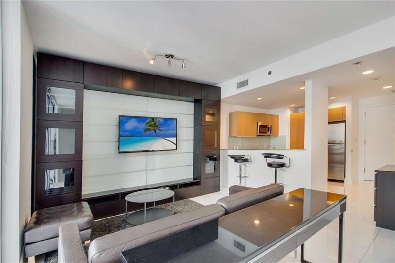1050 Brickell Avenue # 3222, Miami FL 33131 photo 5