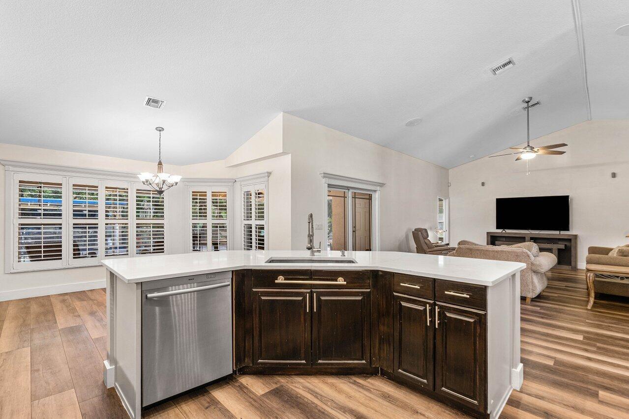 12079 70th Pl Place N, FL 33412 photo 5