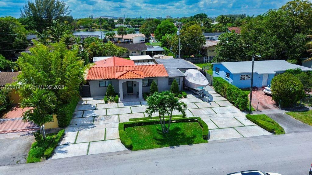 4210 W 6th Ave, Hialeah FL 33012 photo 3