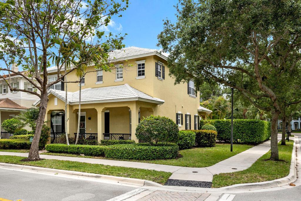 104 Kopsia Drive, Jupiter FL 33458 photo 2