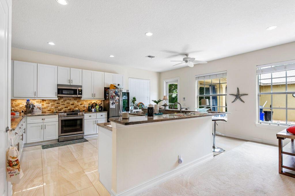 104 Kopsia Drive, Jupiter FL 33458 photo 5