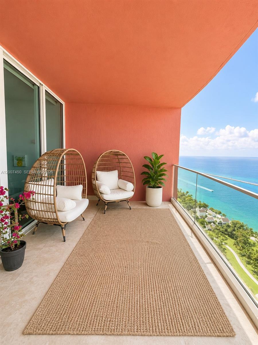 300 S Pointe Dr # 3204, Miami Beach FL 33139 photo 4