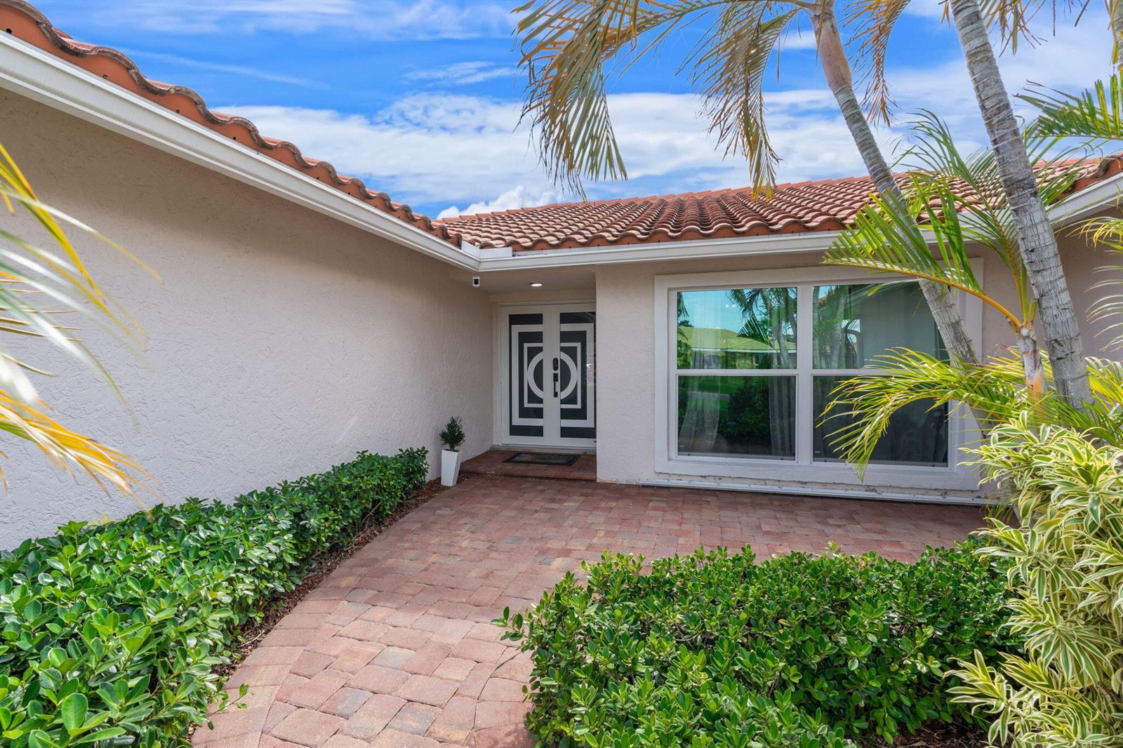 20202 Back Nine Drive, Boca Raton FL 33498 photo 2