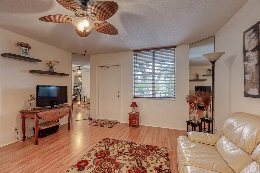 2400 NE 10th Street # 204, Pompano Beach FL 33062 photo 5