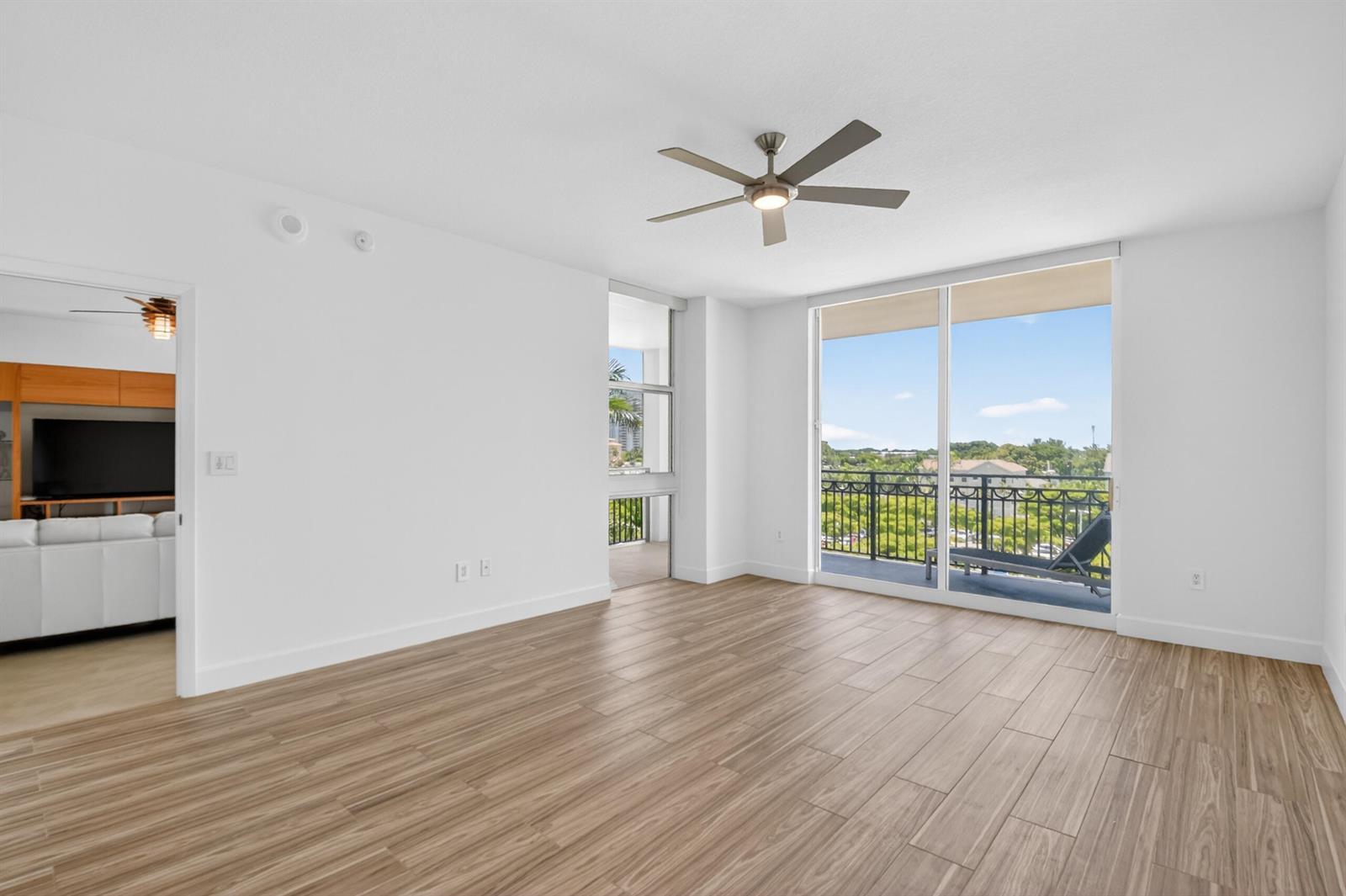 550 Okeechobee Boulevard # 423, West Palm Beach FL 33401 photo 2