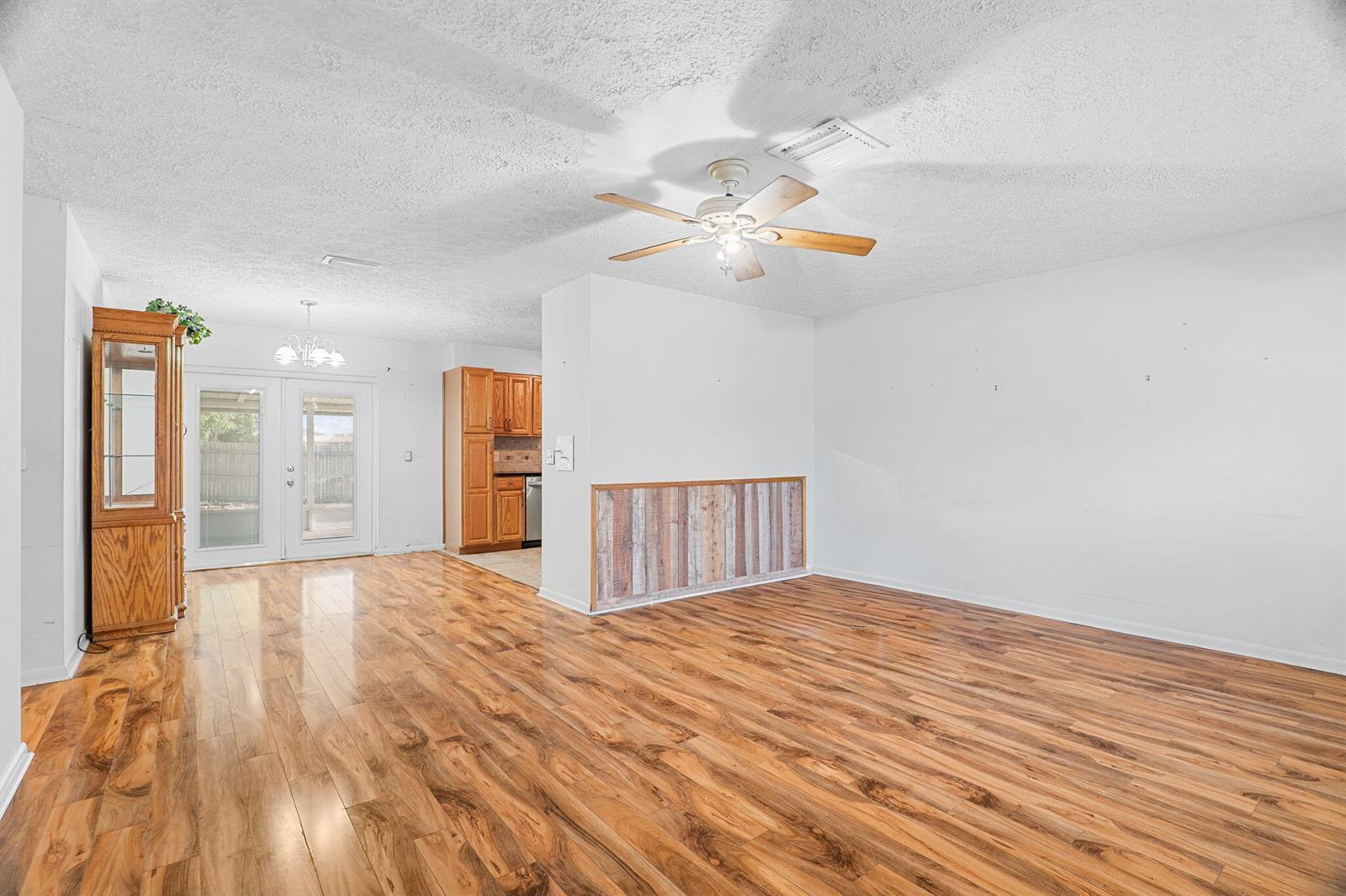 3532 Sunrise Boulevard, Fort Pierce FL 34982 photo 3