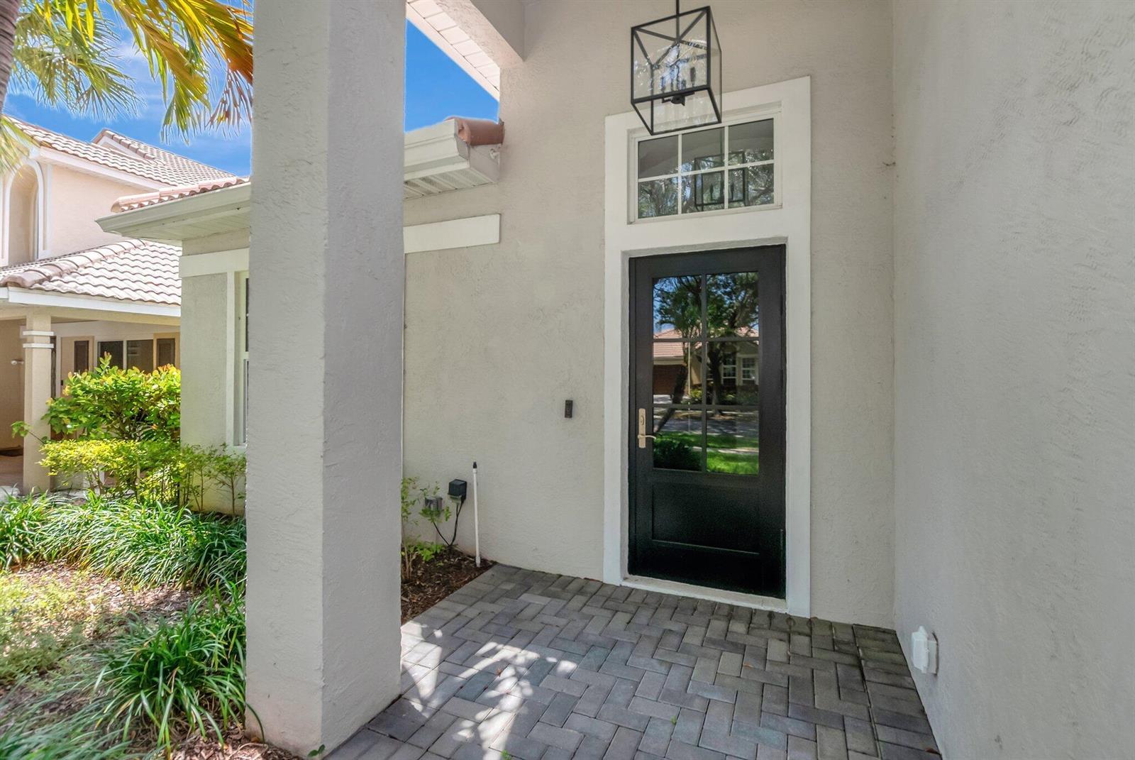 1050 Delray Lakes Drive, Delray Beach FL 33444 photo 3